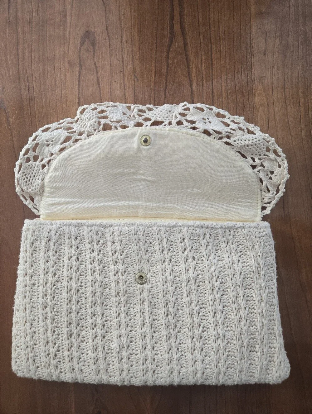 Vintage Vibe Macrame Clutch